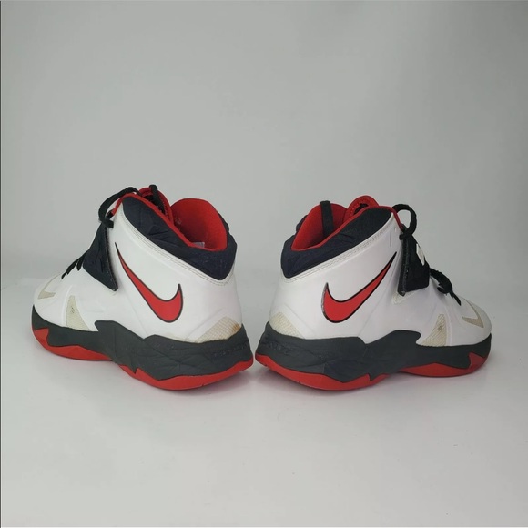 Nike Lebron Zoom Soldier 7 Shoes GS Size 6.5 Youth - Picture 6 of 8